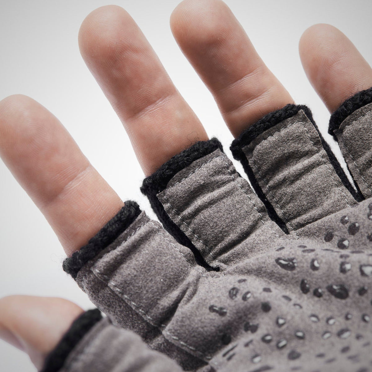 merino-glove-fingerless-geoff-anderson-11.jpg